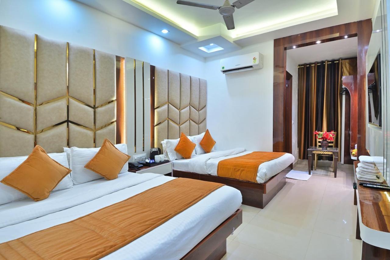 Hotel Star Villa - Budget Friendly New Delhi Buitenkant foto